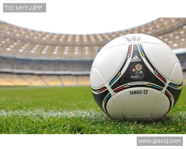 欧洲杯女子足球明星闪耀赛场展现巾帼风采与竞技魅力